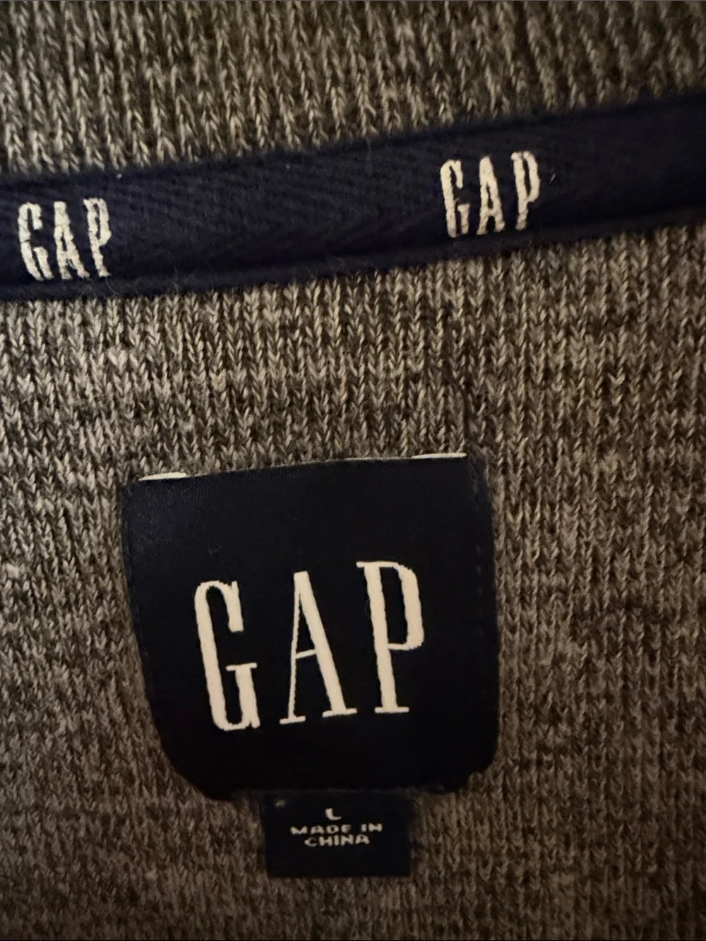 GAP Men’s Gray Quarter-Zip Sweater